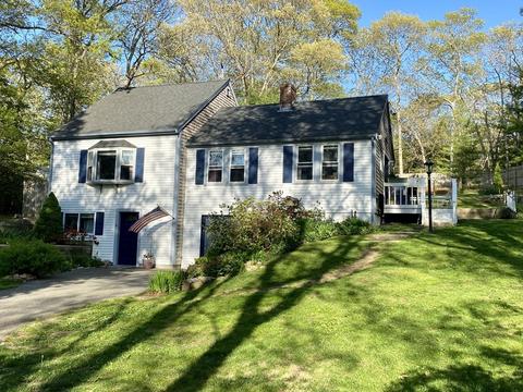 614 Phinneys Ln, Barnstable, MA 02632 photo 2