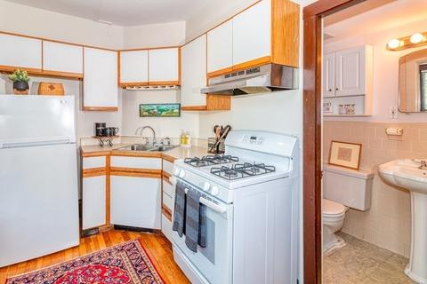 83 Pleasant #5, Marblehead, MA 01945 photo 10