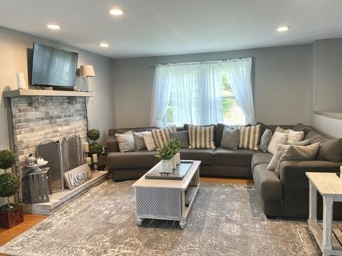 463 Harvard Ave, Athol, MA 01331 photo 2