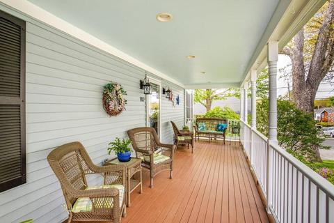 102 Hanscom Ave, Reading, MA 01867 photo 7