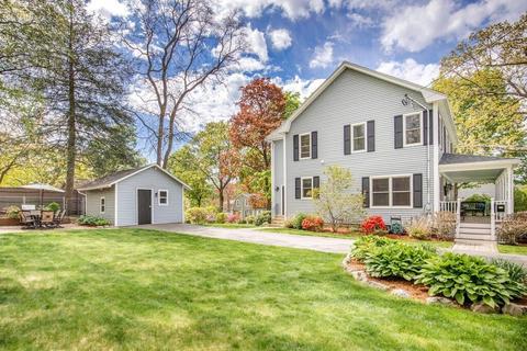 102 Hanscom Ave, Reading, MA 01867 photo 4