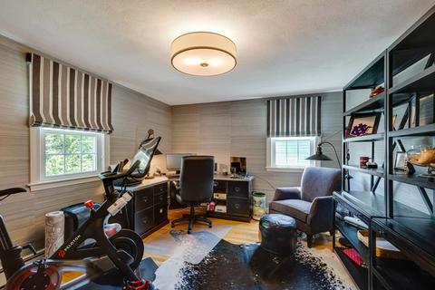 24 Meredith Cir, Needham, MA 02492 photo 19