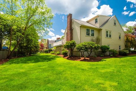 24 Meredith Cir, Needham, MA 02492 photo 36