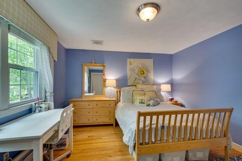 24 Meredith Cir, Needham, MA 02492 photo 24
