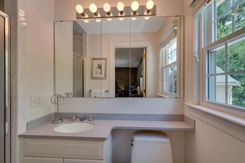 24 Meredith Cir, Needham, MA 02492 photo 20