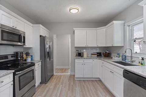 73 Barrows St, Dedham, MA 02026 photo 7
