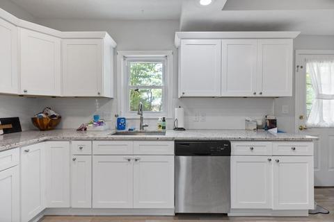 73 Barrows St, Dedham, MA 02026 photo 8