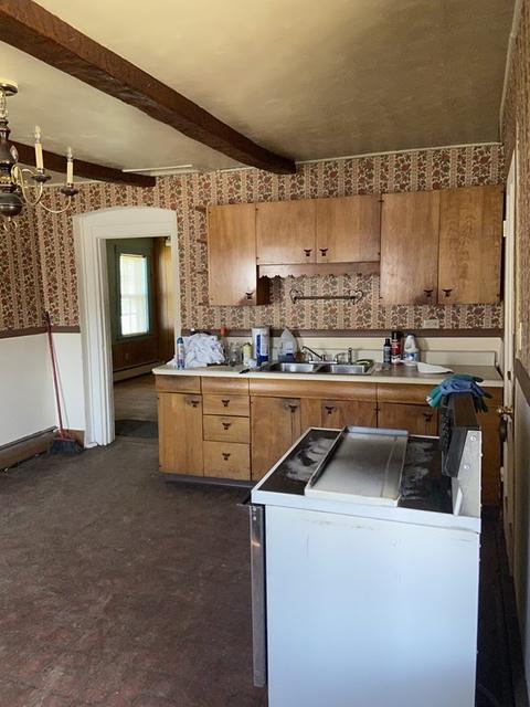 8 Storrs St, Ware, MA 01082 photo 6