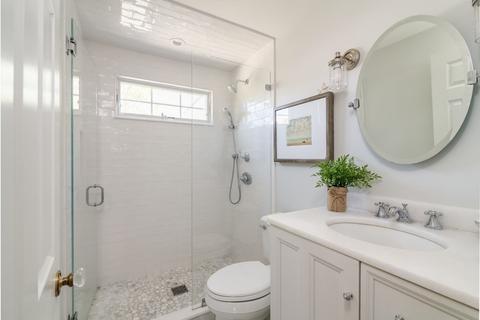 22 Merrymount Rd, Hingham, MA 02043 photo 12