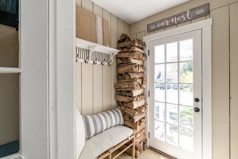 22 Merrymount Rd, Hingham, MA 02043 photo 3
