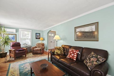 131 Whittemore Ave, Cambridge, MA 02140 photo 4