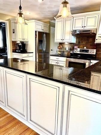 6 Constitution Rd, Stoneham, MA 02180 photo 11