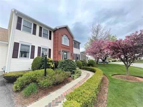 6 Constitution Rd, Stoneham, MA 02180 photo 1