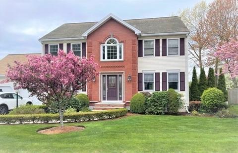 6 Constitution Rd, Stoneham, MA 02180 photo 2