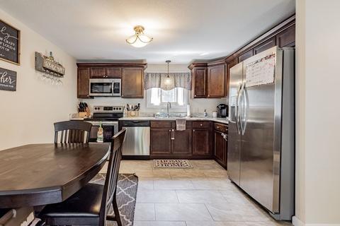 29 Silvin Rd, Chicopee, MA 01013 photo 14