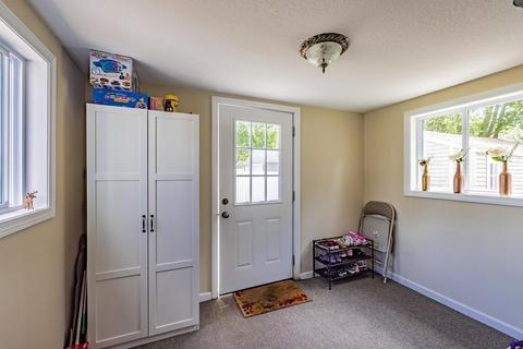 29 Silvin Rd, Chicopee, MA 01013 photo 6