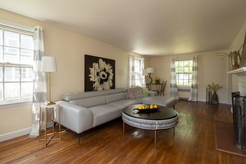 73 Bridle Path Rd, Springfield, MA 01118 photo 8
