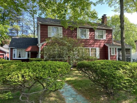 80 Bennington St, Springfield, MA 01108 photo 3