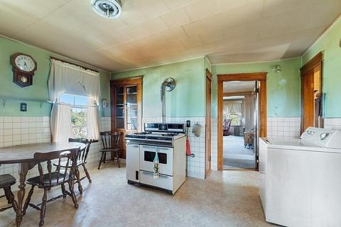 29 Halmstad St, Worcester, MA 01607 photo 23