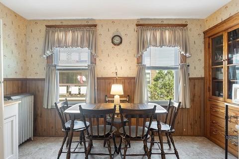 29 Halmstad St, Worcester, MA 01607 photo 5