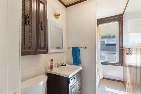 29 Halmstad St, Worcester, MA 01607 photo 21