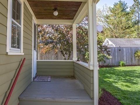 98 Manchester Ter, Springfield, MA 01108 photo 34