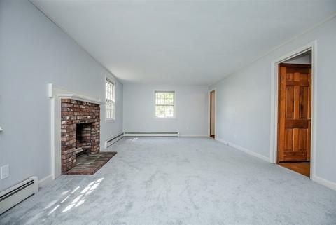 2 Robin Rd, Beverly, MA 01915 photo 13