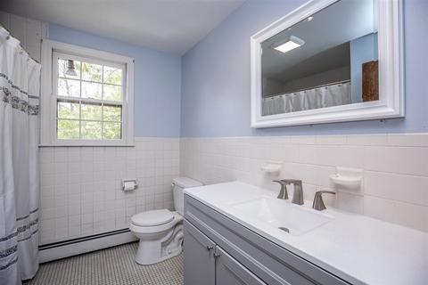 2 Robin Rd, Beverly, MA 01915 photo 30