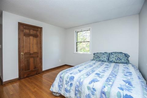 2 Robin Rd, Beverly, MA 01915 photo 27