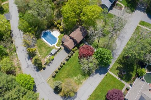 2 Robin Rd, Beverly, MA 01915 photo 40