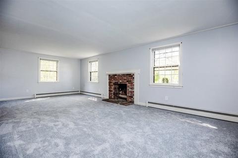 2 Robin Rd, Beverly, MA 01915 photo 14