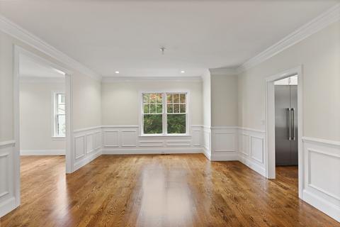 110 Pine Grove St, Needham, MA 02494 photo 8