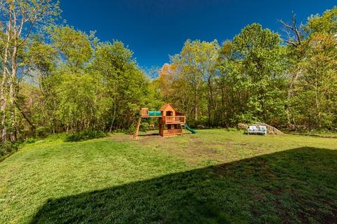 33 Plain St E, Berkley, MA 02779 photo 15