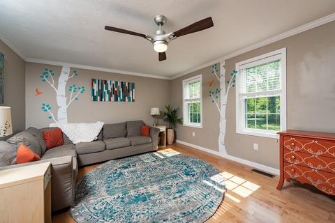 33 Plain St E, Berkley, MA 02779 photo 18
