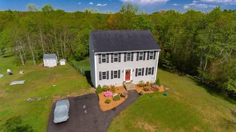 33 Plain St E, Berkley, MA 02779 photo 1