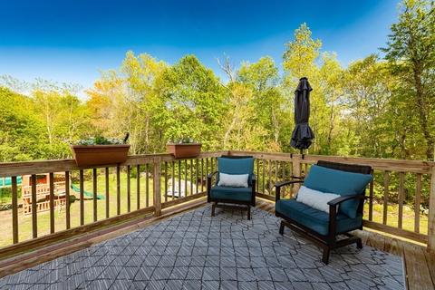 33 Plain St E, Berkley, MA 02779 photo 40