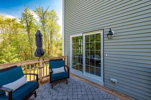 33 Plain St E, Berkley, MA 02779 photo 16