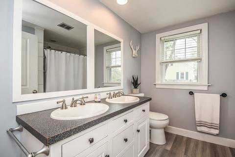 372 Exchange St, Millis, MA 02054 photo 9