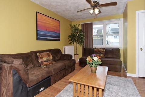 3 Emery St, Everett, MA 02149 photo 6