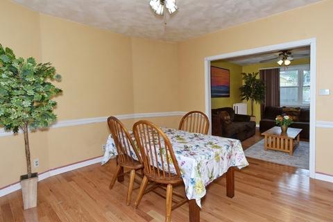 3 Emery St, Everett, MA 02149 photo 9