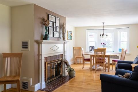 240 Maple St, Danvers, MA 01923 photo 11