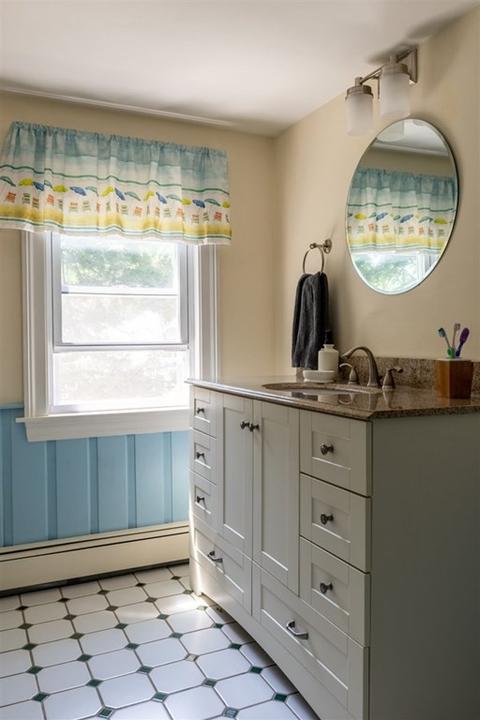 240 Maple St, Danvers, MA 01923 photo 18