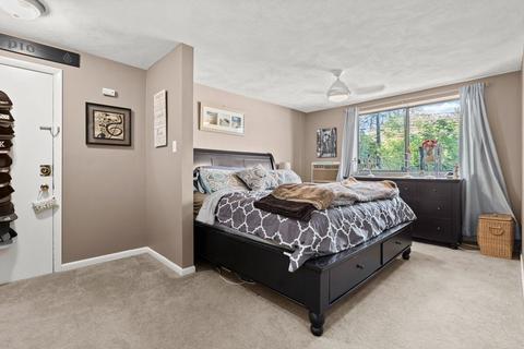 295 Main St #12, Reading, MA 01867 photo 4