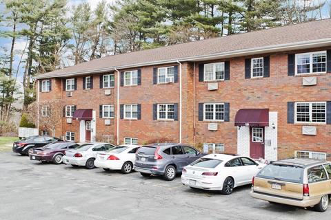 2 Maple Crest Cir #C, Holyoke, MA 01040 photo 1
