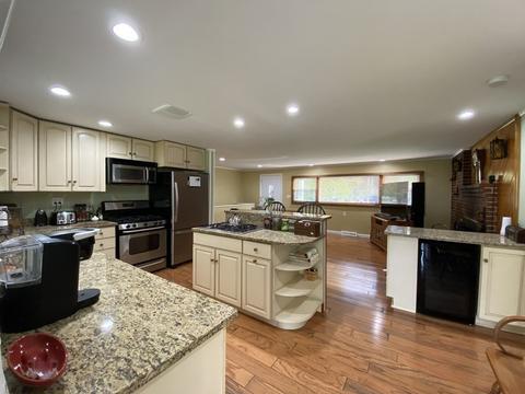 136 Great Neck Rd, Wareham, MA 02571 photo 11