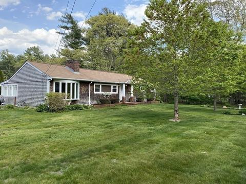 136 Great Neck Rd, Wareham, MA 02571 photo 5