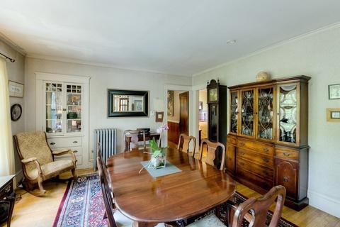 81 Forest St, Worcester, MA 01609 photo 35