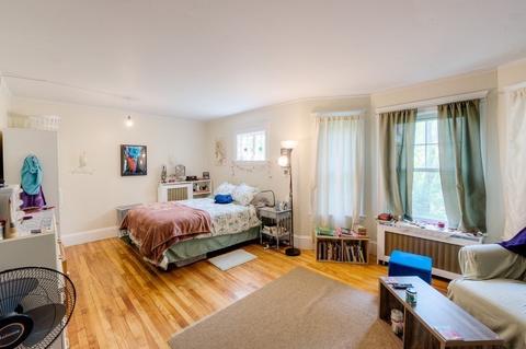 81 Forest St, Worcester, MA 01609 photo 16