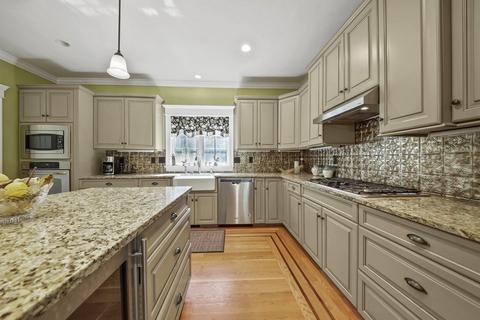 86 Boardman St, Norfolk, MA 02056 photo 5