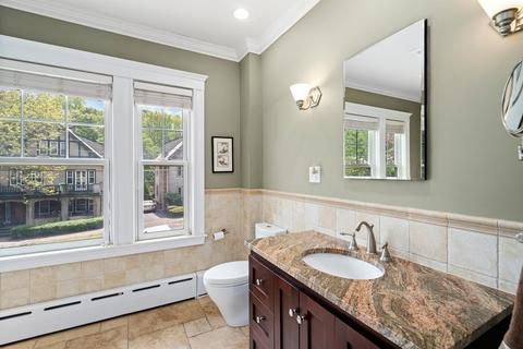 112 Sumner Rd, Brookline, MA 02445 photo 16
